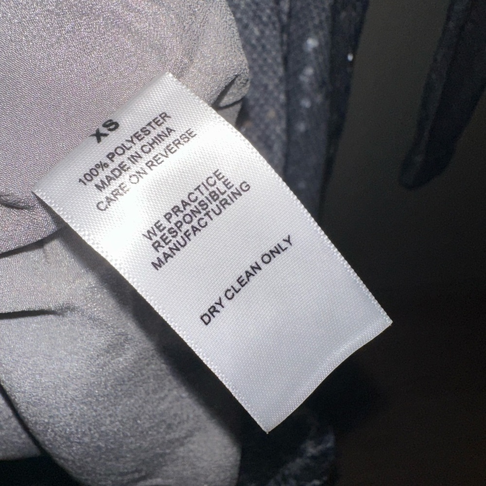 NWT Nonchalant Zola Silver Sequin Long Sleeve Mini Dress Size XS - Picture 9 of 10